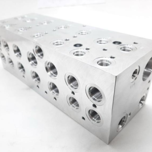 ACW170010A BLOCO PULVERIZADORES MF 8225 HD, MF 9330, MF 9335, BS2225H HiTech, BS3120 Hitech T3, BS3330 Hitech, BS3335 Hitech